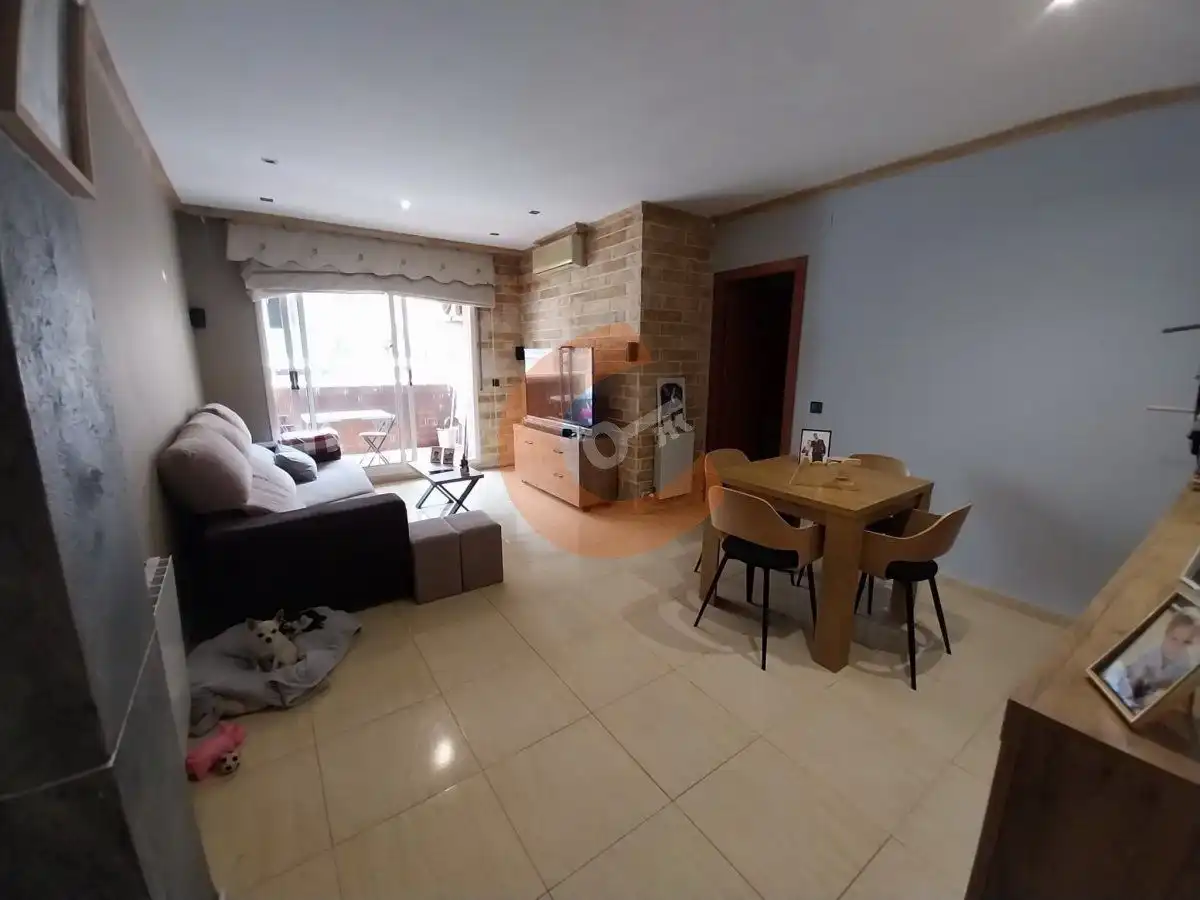 Wohnzimmer von Wohnung zum Verkauf in El Vendrell mit Klimaanlage, Heizung und Balkon