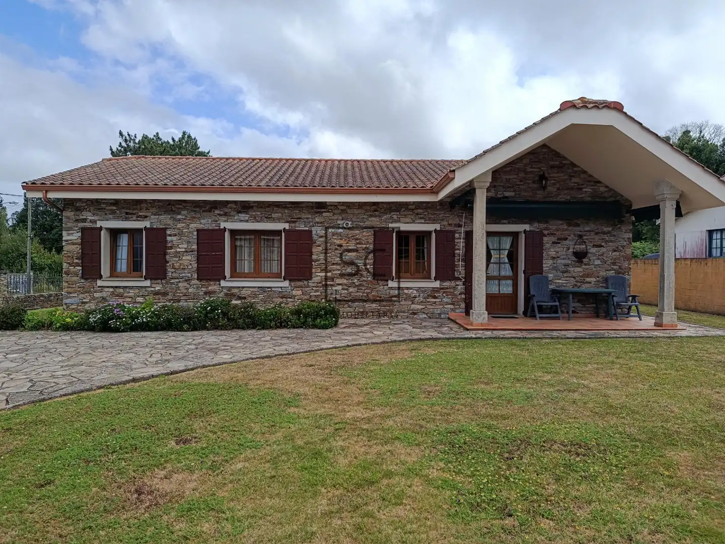 Chalet con jardín en venta en Lugar Monetes, imagen 2
