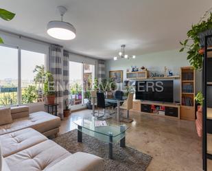 Sala d'estar de Apartament en venda en Mislata amb Aire condicionat, Calefacció i Balcó