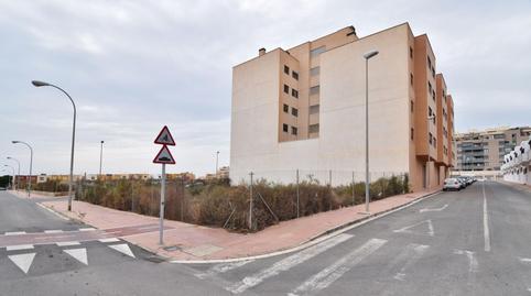 Foto 3 de Residencial en venda a Calle de Escorpio, Los Molinos - Villa Blanca, Almería