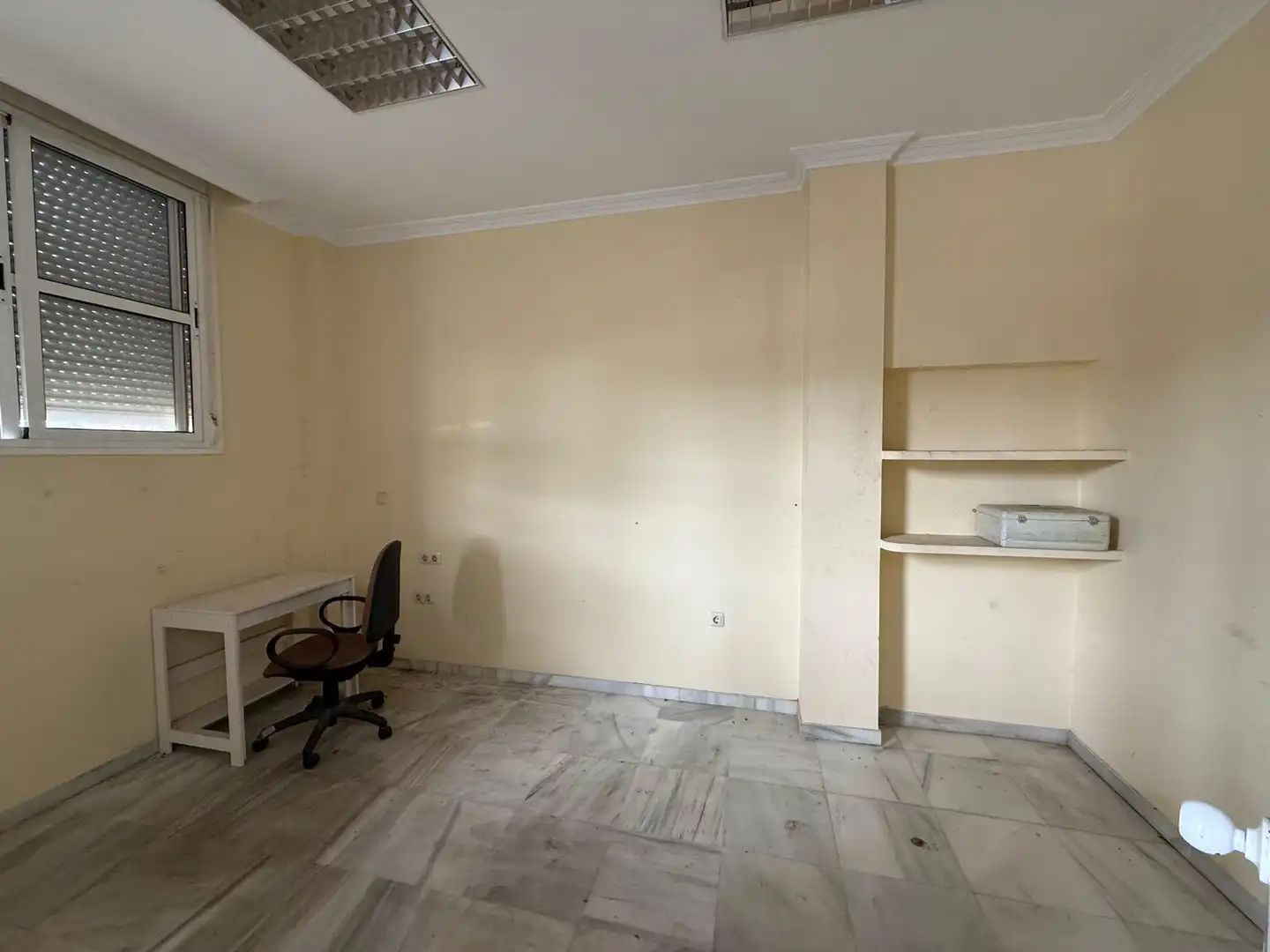 Gewerbefläche zum Verkauf in Calle Pablo VI 3, imagen 9