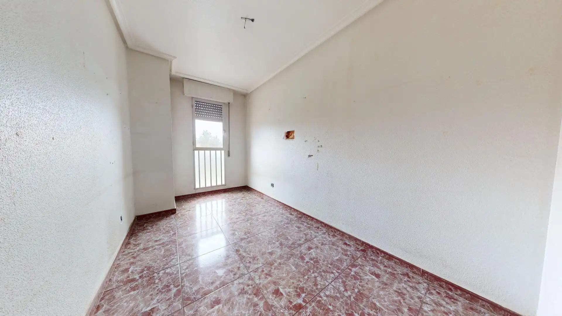 Habitación de Piso en venta en Murcia con Terraza y Balcón
