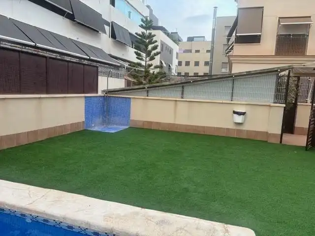 Terraza de Piso de alquiler en Elche / Elx con Aire acondicionado, Amueblado y Balcón