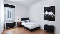 Bedroom of Flat for sale in  Barcelona Capital