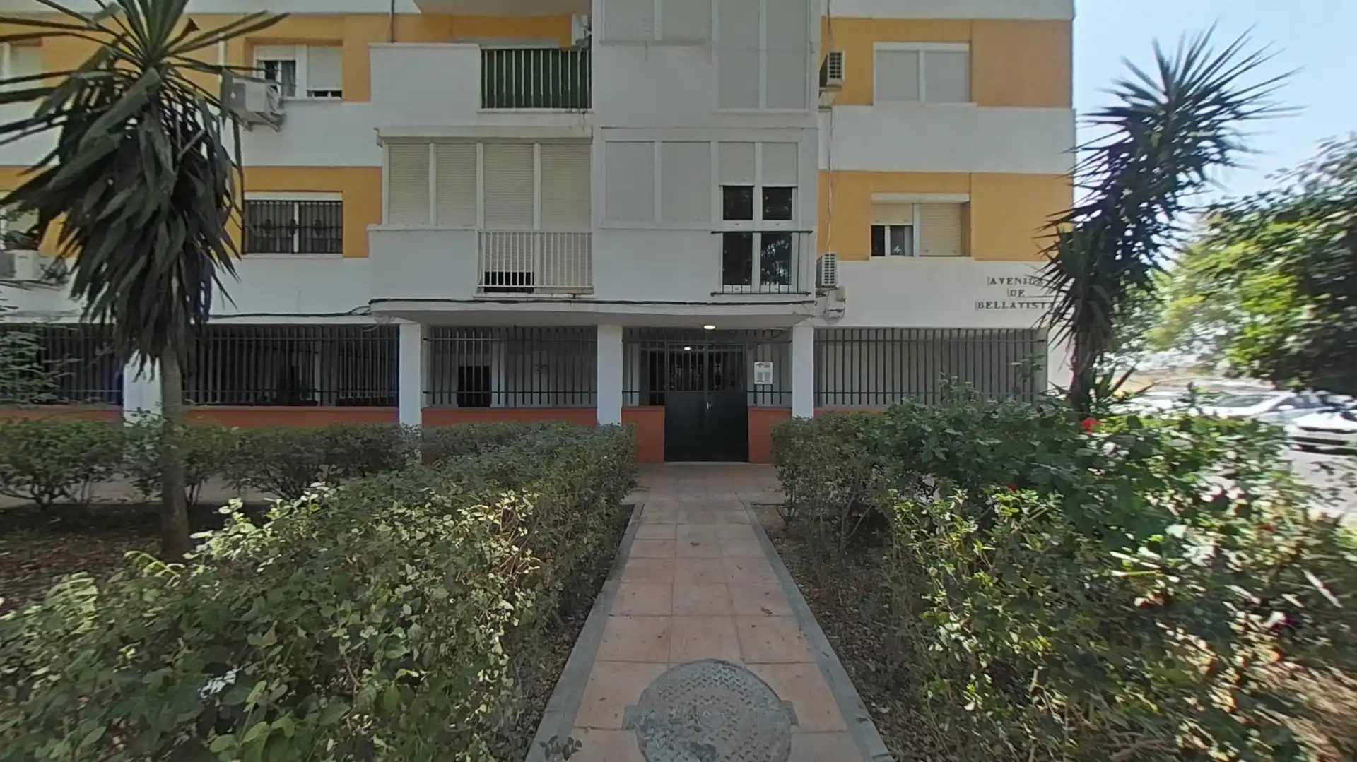 Vista exterior de Pis en venda en Sevilla