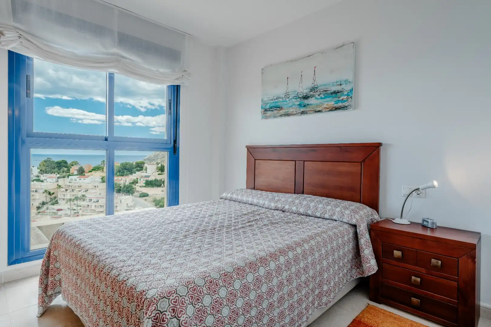 Habitación de Apartamento en venta en Calpe / Calp con Terraza y Amueblado