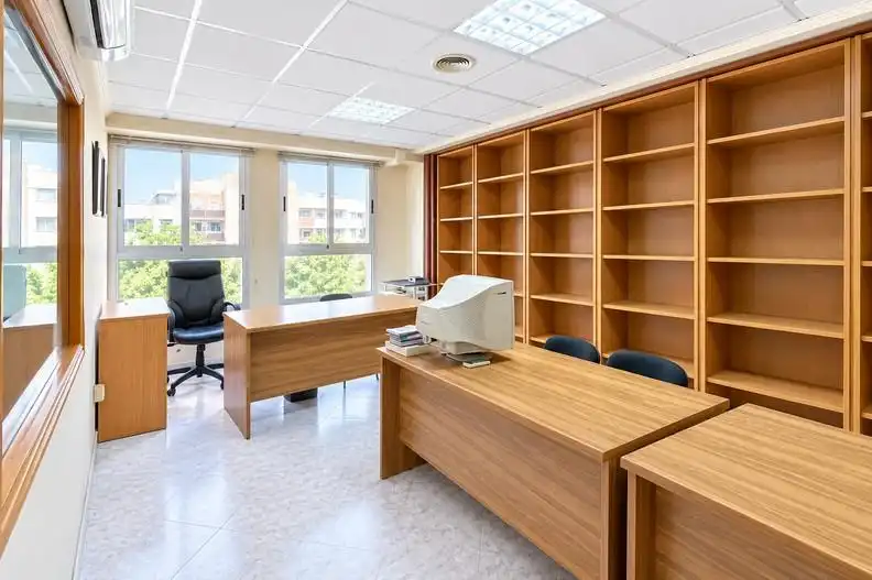 Gewerbefläche zum Verkauf in Calle de Campoamor, imagen 7