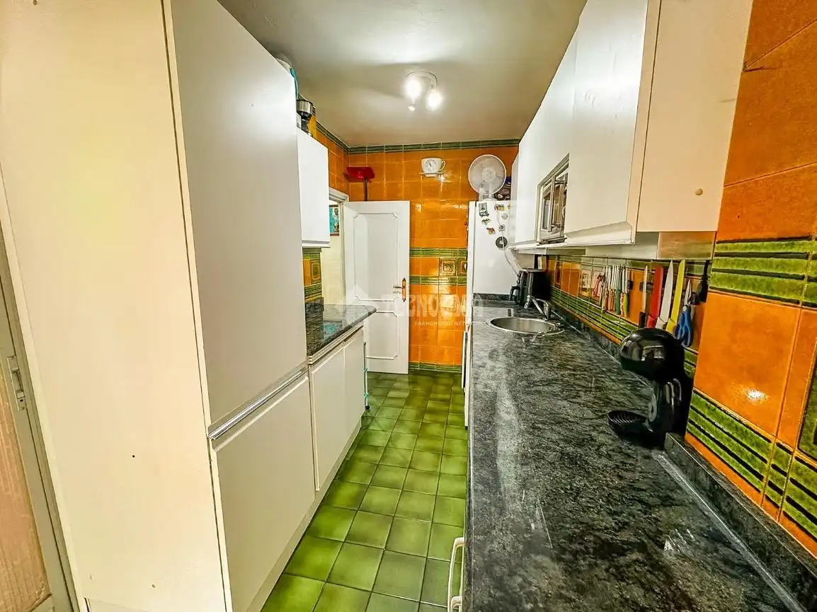 Kitchen of Flat for sale in Parla  with Heating and Terrace