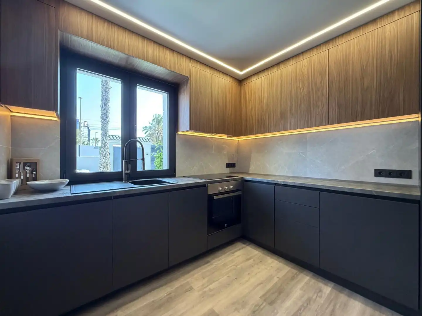 Kitchen of Houses for sale in Torrevieja  with Air Conditioner, Heating and Private garden