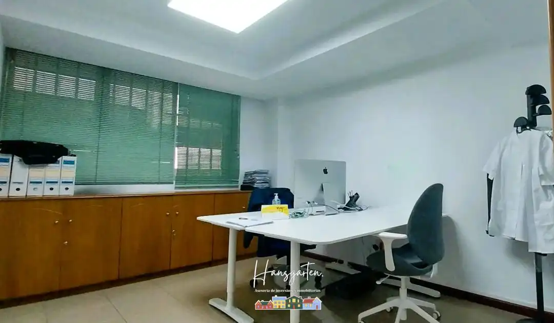 Office space with lift for sale in Rafael Cabrera, imagen 26