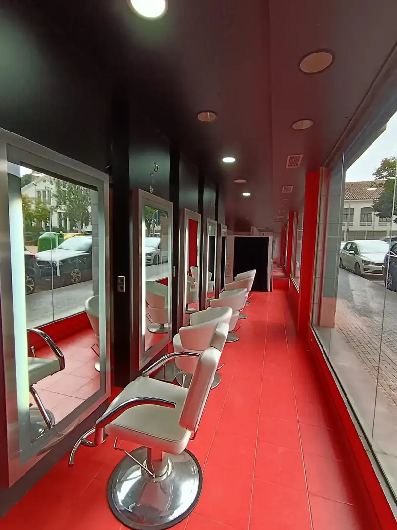 Local comercial de lloguer a Calella, imagen 8