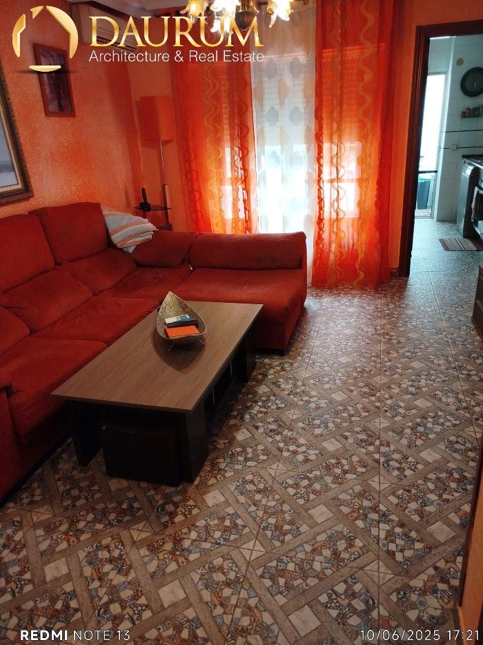 Sala d'estar de Pis en venda en  Madrid Capital amb Aire condicionat i Calefacció