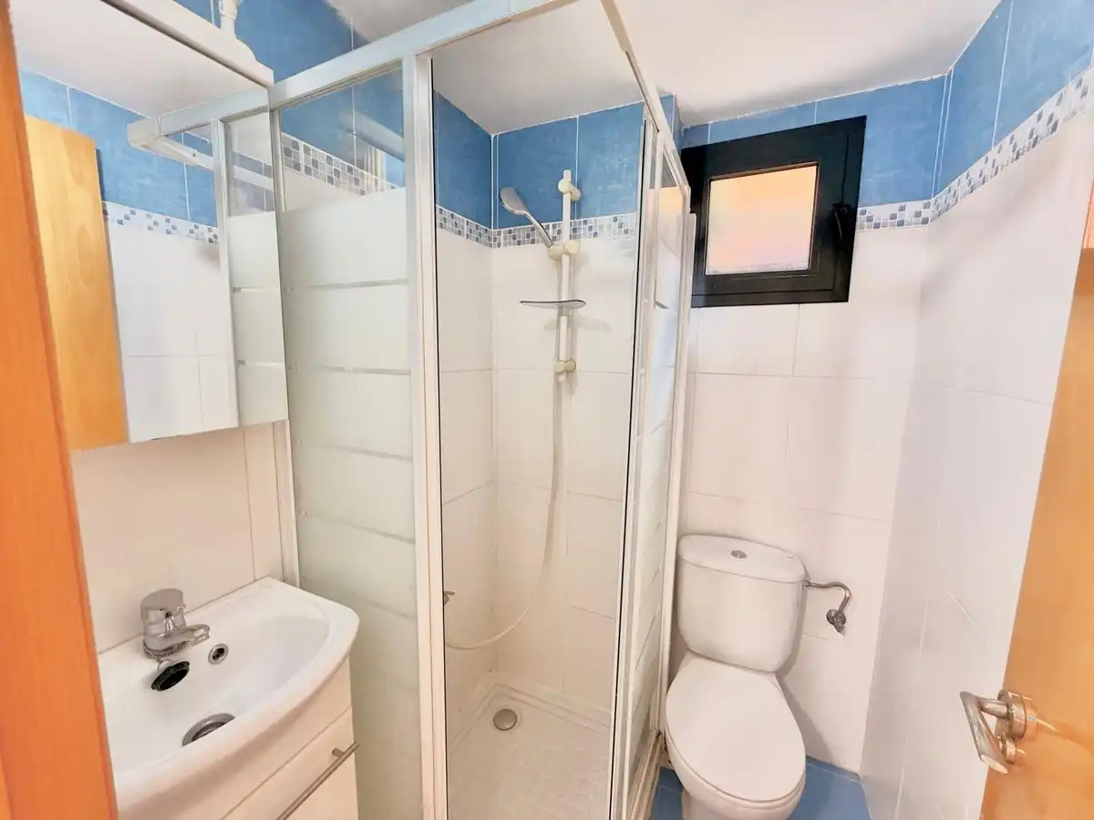 Bathroom of Apartments for sale in Fuengirola  with Air Conditioner, Heating and Swimming Pool