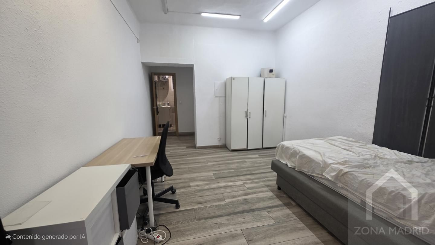 Dormitori de Estudi en venda en  Madrid Capital amb Aire condicionat i Moblat