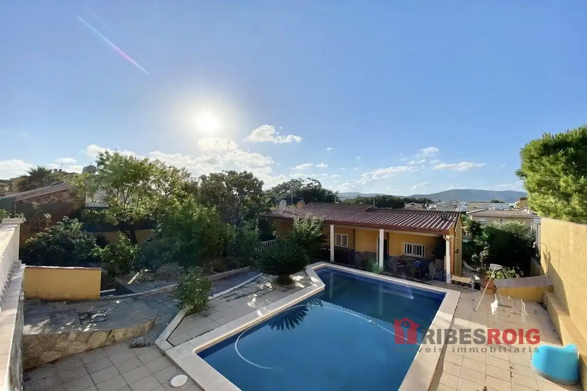 Houses for sale in Mas d'En Serra - Els Cards