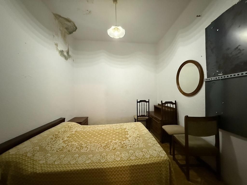 Habitación de Casa o chalet en venta en Badalona