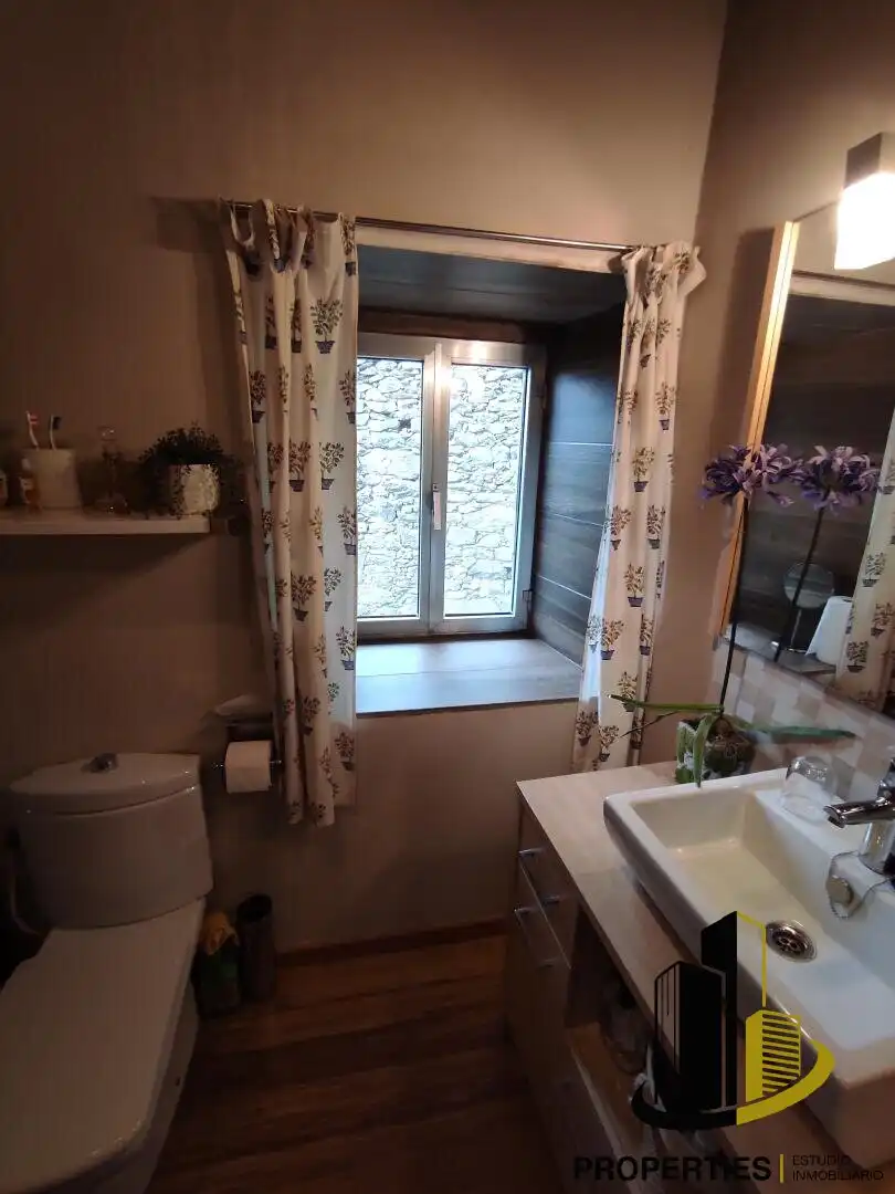Bathroom of Houses for sale in Aldeacipreste