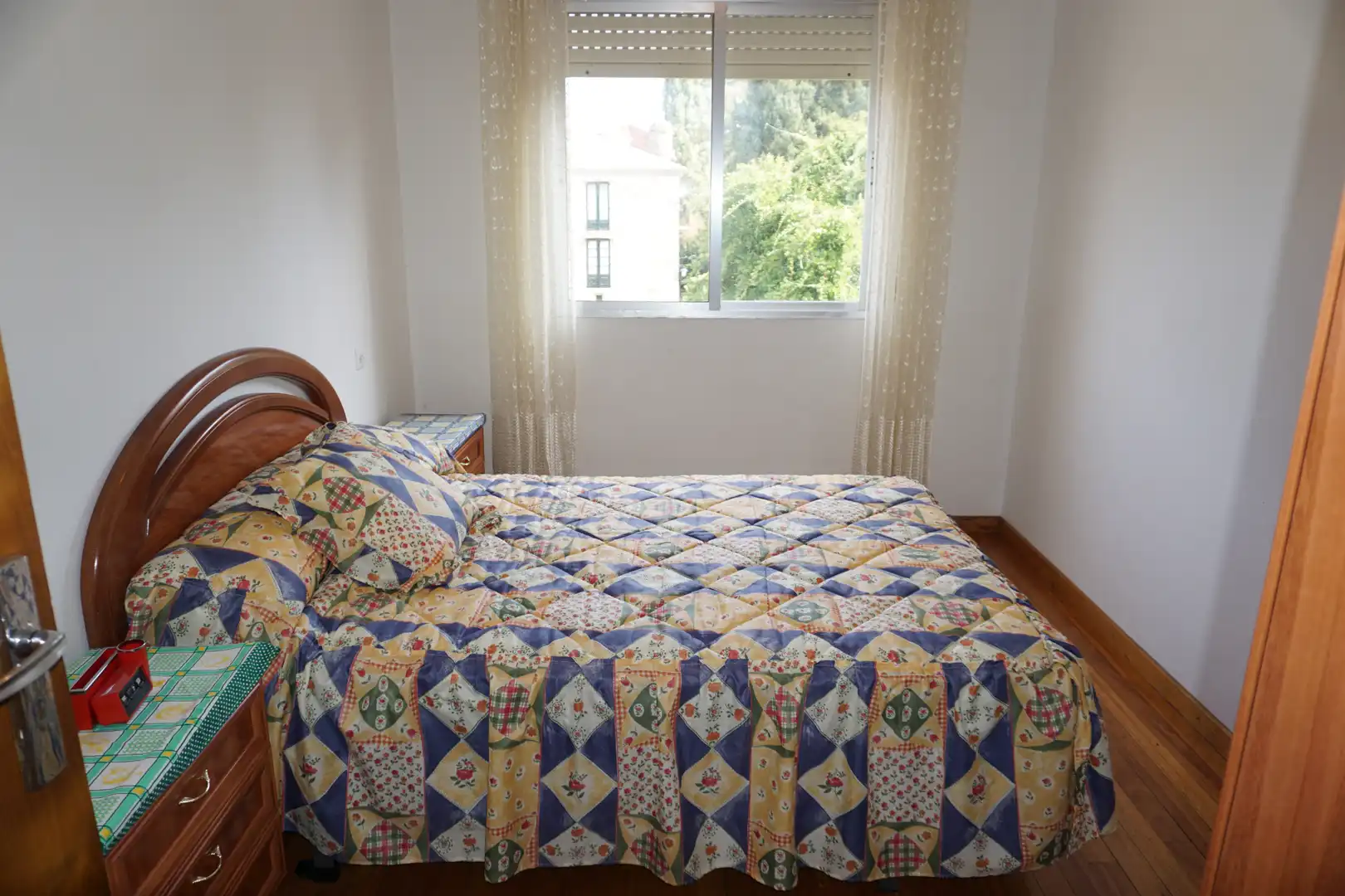 Habitación de Piso en venta en Monterroso con Amueblado, Horno y Balcón