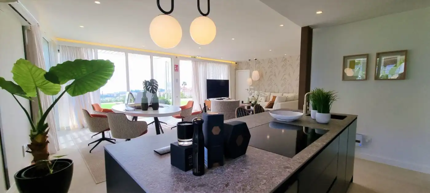 Detached house with pool for sale in Riviera del Sol, imagen 4