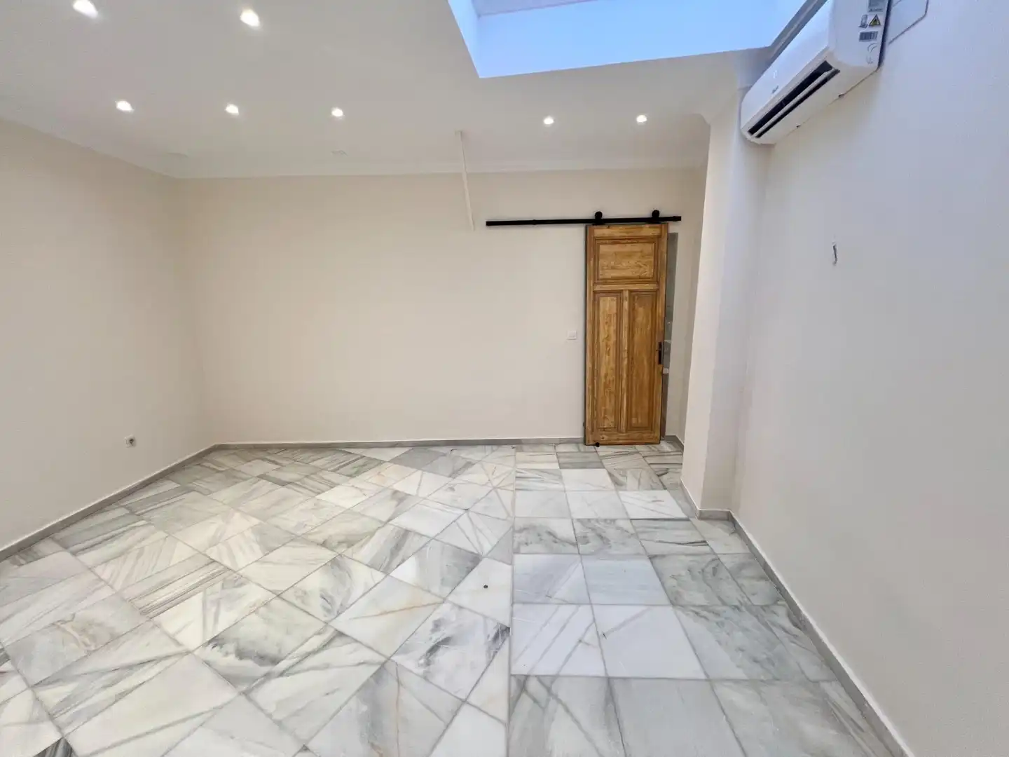 Local comercial en alquiler en Centro, imagen 25