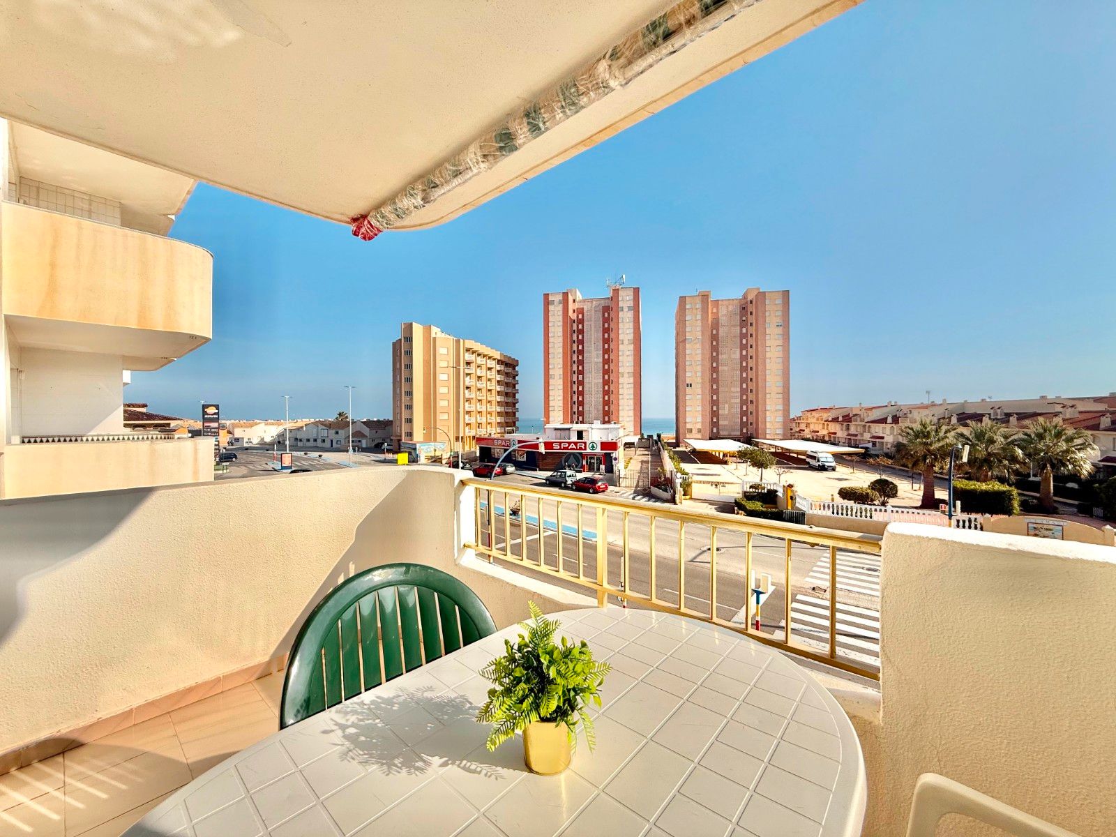 Bedroom of Apartment for sale in La Manga del Mar Menor  with Terrace, Oven and Washing machine