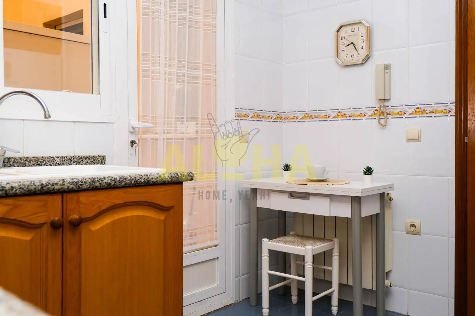 Dormitori de Apartament de lloguer en Valencia amb Aire condicionat, Calefacció i Terrassa