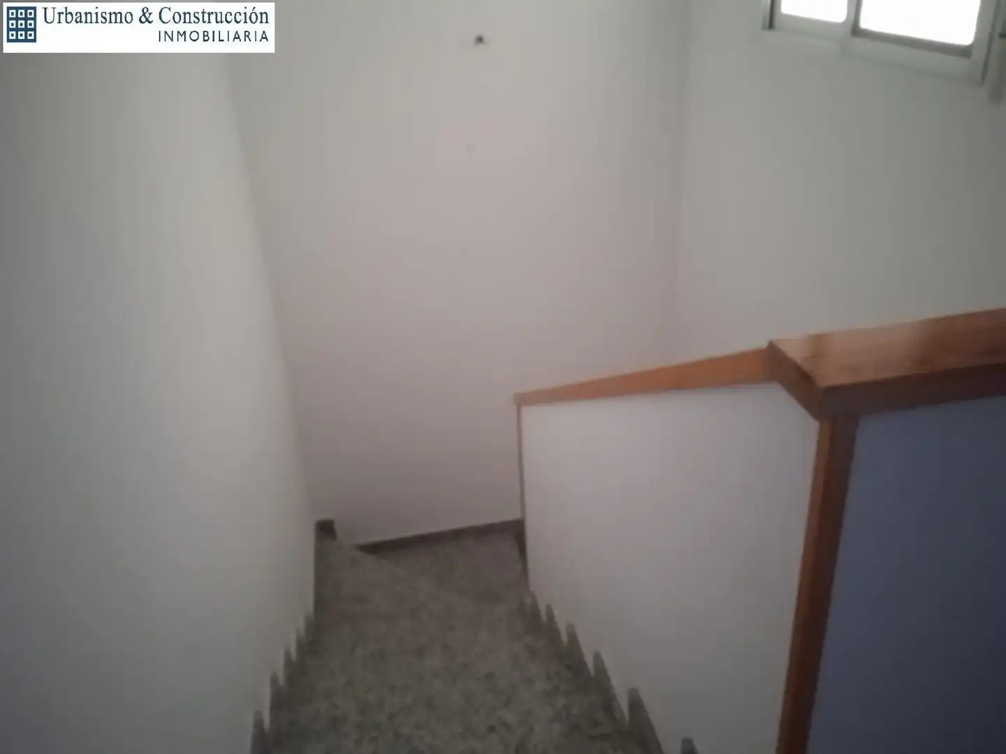 Einfamilien-Reihenhaus zum Verkauf in Piedrabuena mit Klimaanlage, Parkett und Terrasse