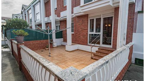 Photo 2 of Single-family semi-detached for sale in Alisal - San Román, Santander