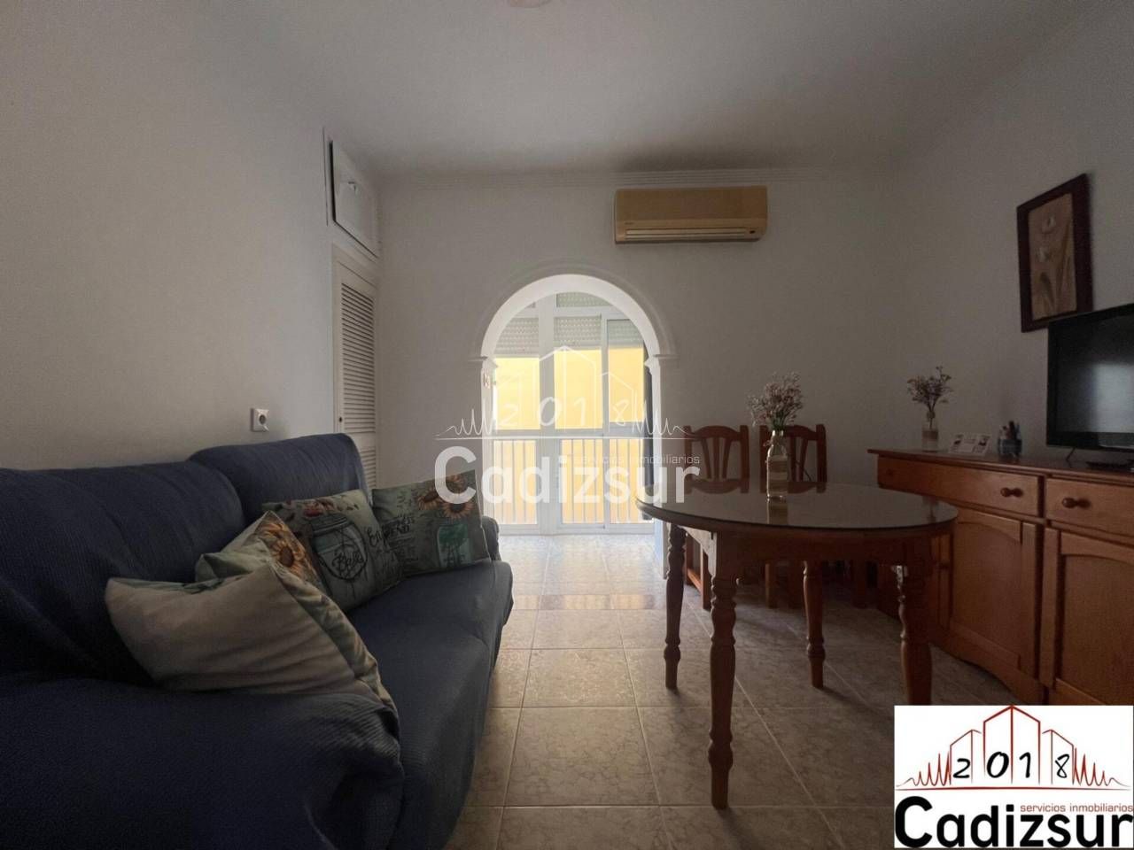 Sala d'estar de Pis de lloguer en  Cádiz Capital amb Terrassa i Moblat