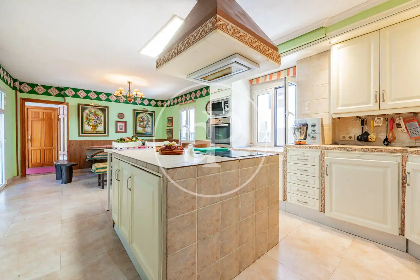 Kitchen of Houses for sale in Valdeolmos-Alalpardo, Madrid
