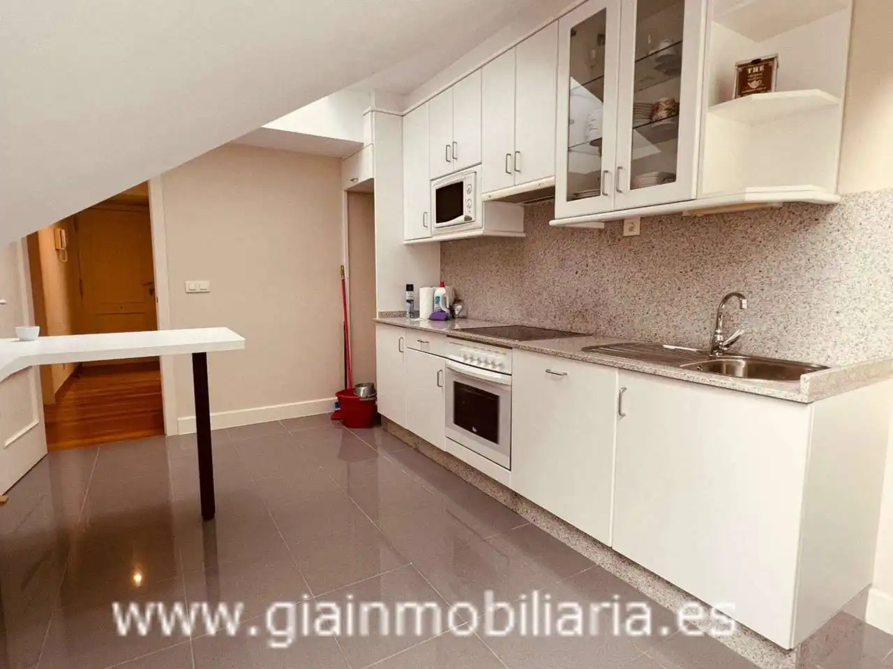 Cocina de Dúplex en venta en Mondariz-Balneario con Aire acondicionado, Calefacción y Parquet