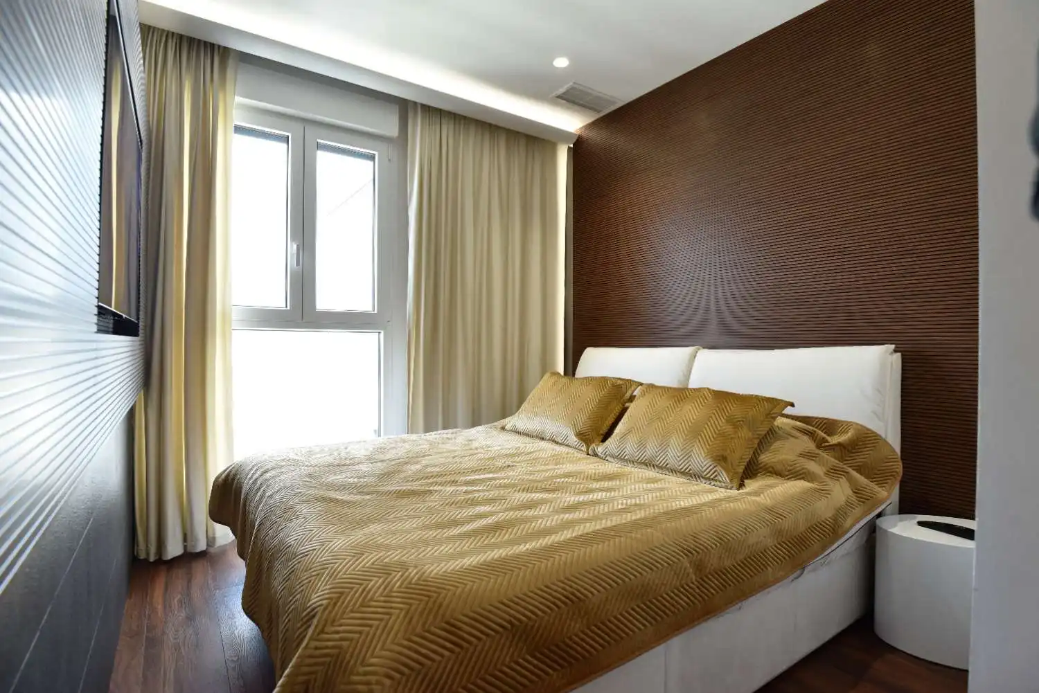 Flat for rent in N/A, Martiricos - La Roca - La Rosaleda
