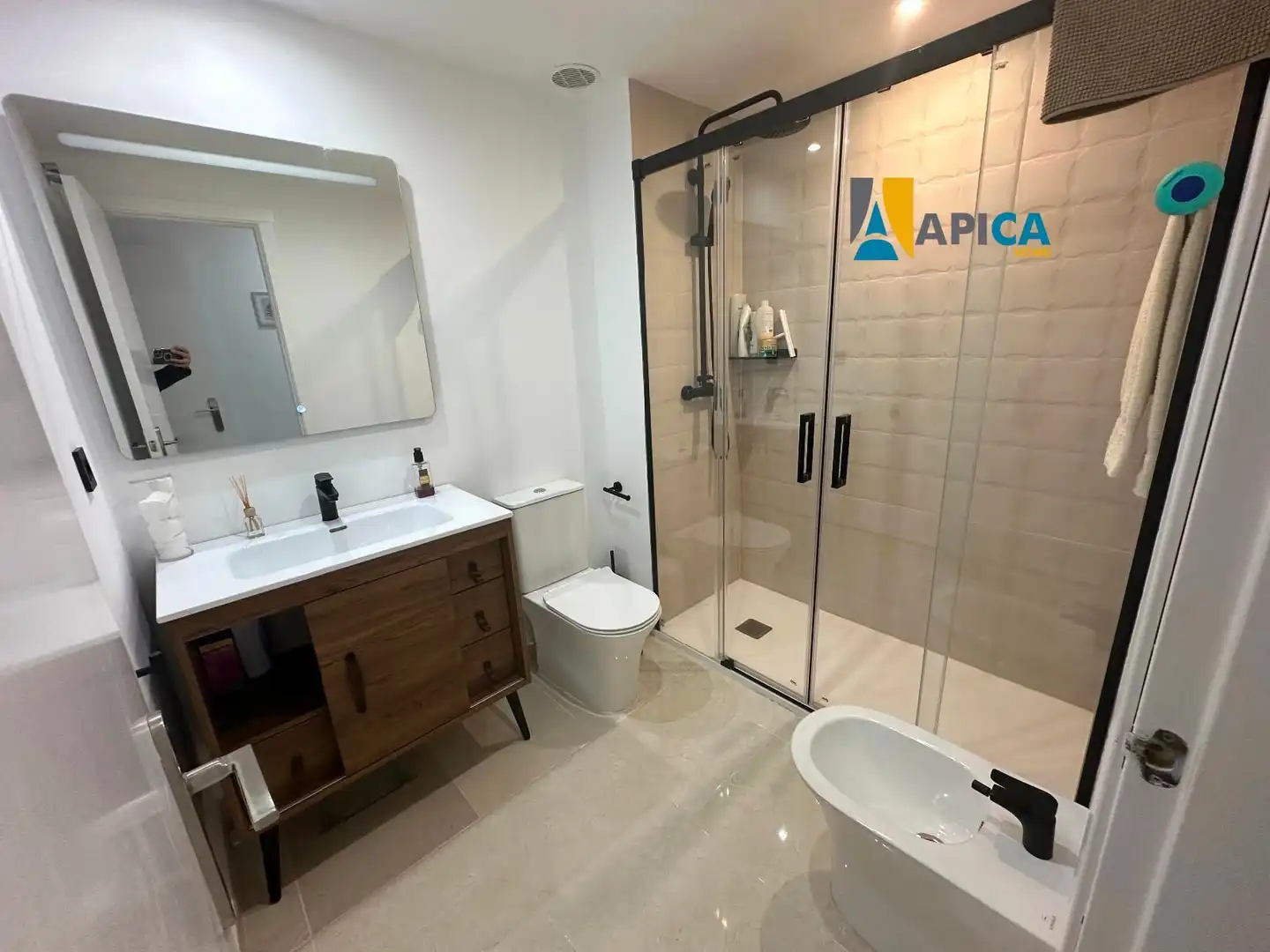 Bathroom of Flat for sale in El Puerto de Santa María  with Air Conditioner, Swimming Pool and Community pool