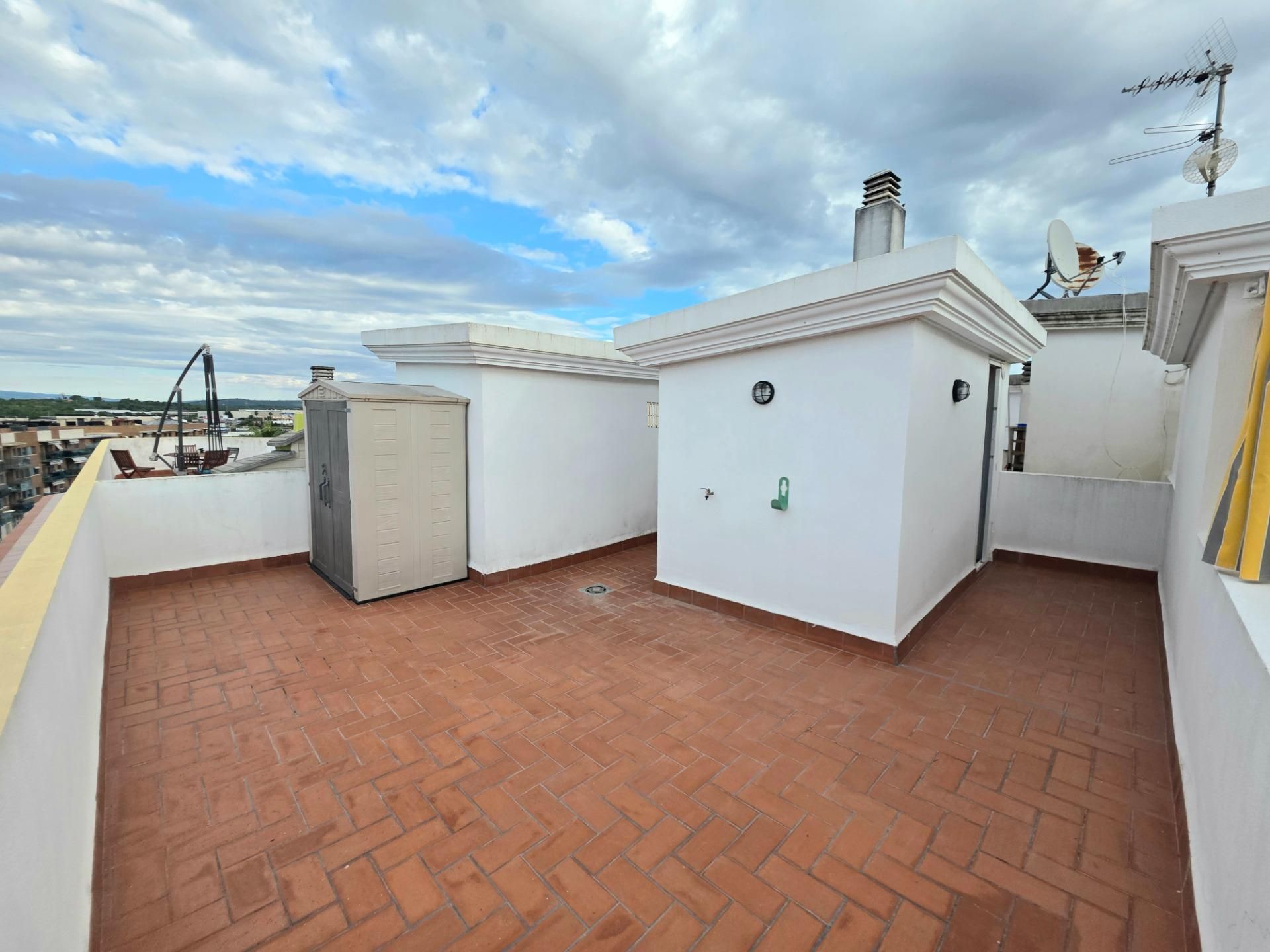 Terrassa de Àtic de lloguer en Torredembarra amb Aire condicionat, Calefacció i Parquet