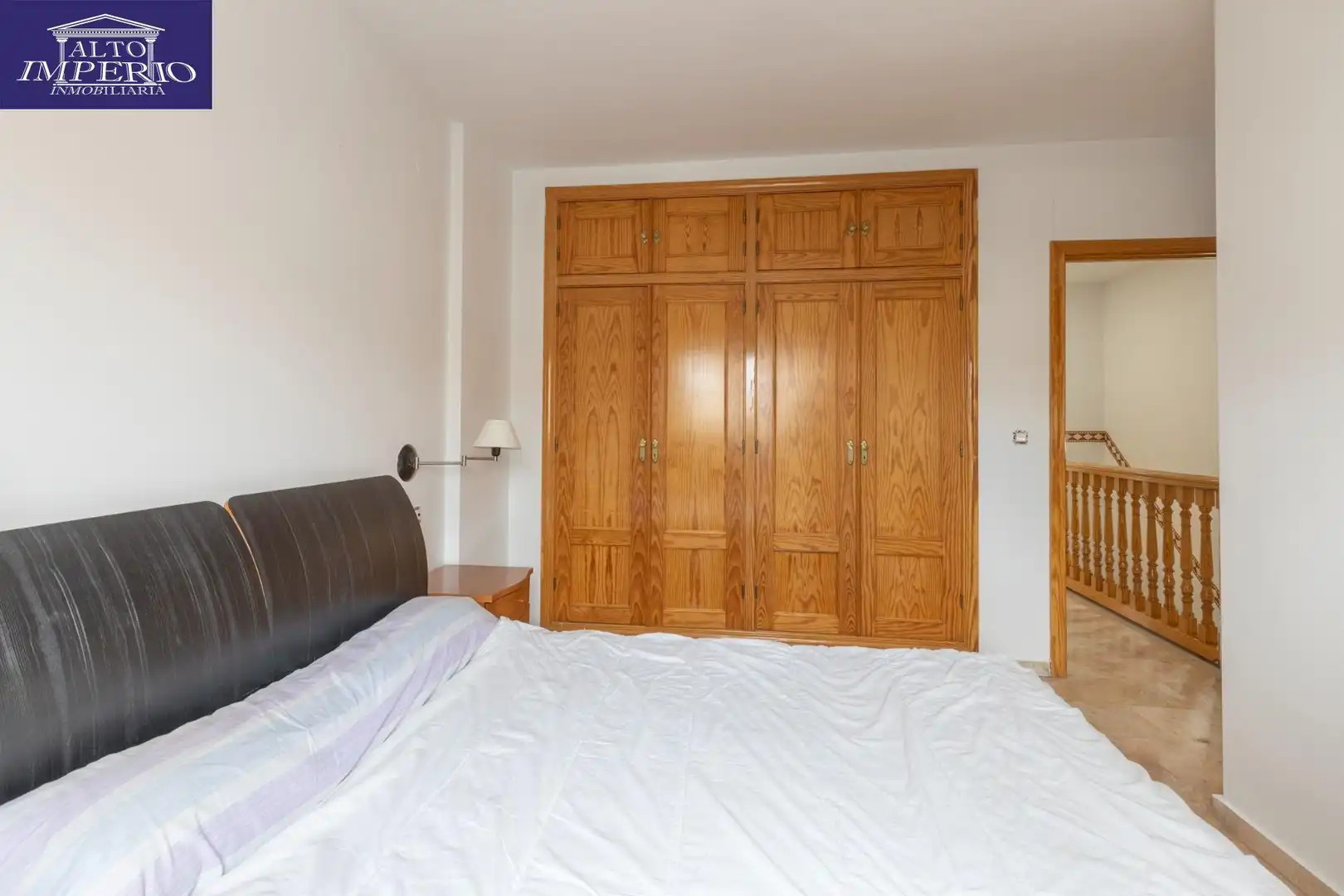 Casa adosada en venta en MARTE, 21, Ogíjares