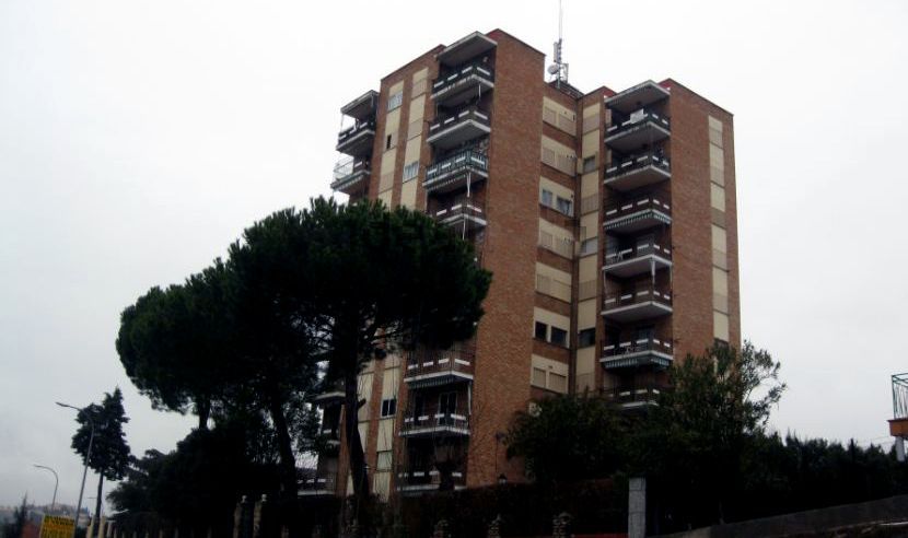 Vista exterior de Piso de alquiler en Aldea del Fresno con Aire acondicionado, Calefacción y Terraza