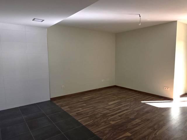 Dúplex en Venta en Calle Emiliano Alonso Sanchez Lomba en Puebla de Lillo