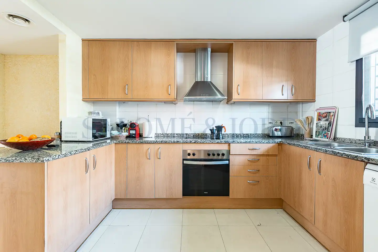 Cocina de Casa adosada en venta en Cabrils con Aire acondicionado, Calefacción y Amueblado