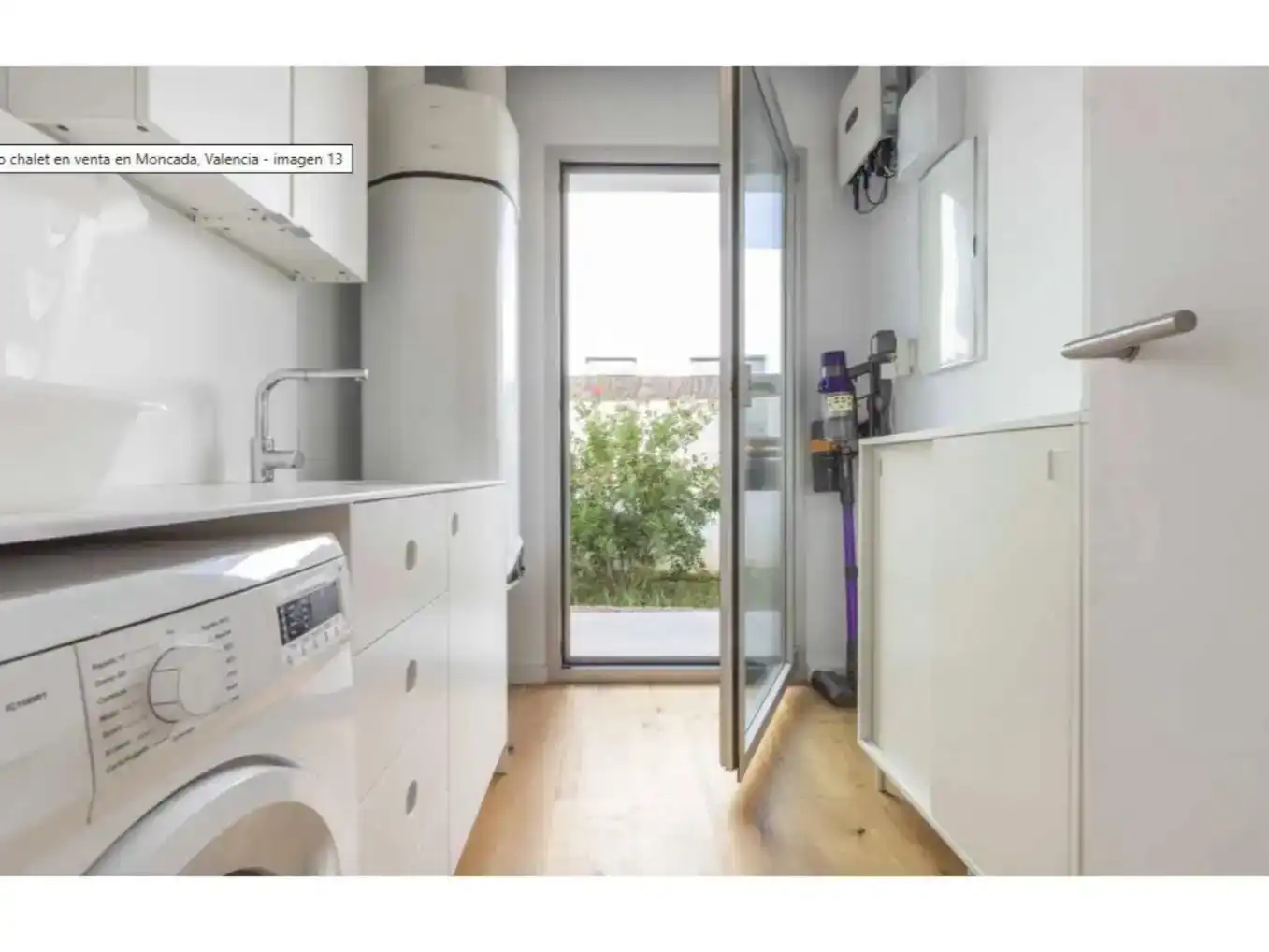 Balcony of Flat for sale in Moncada  with Air Conditioner, Private garden and Parquet flooring