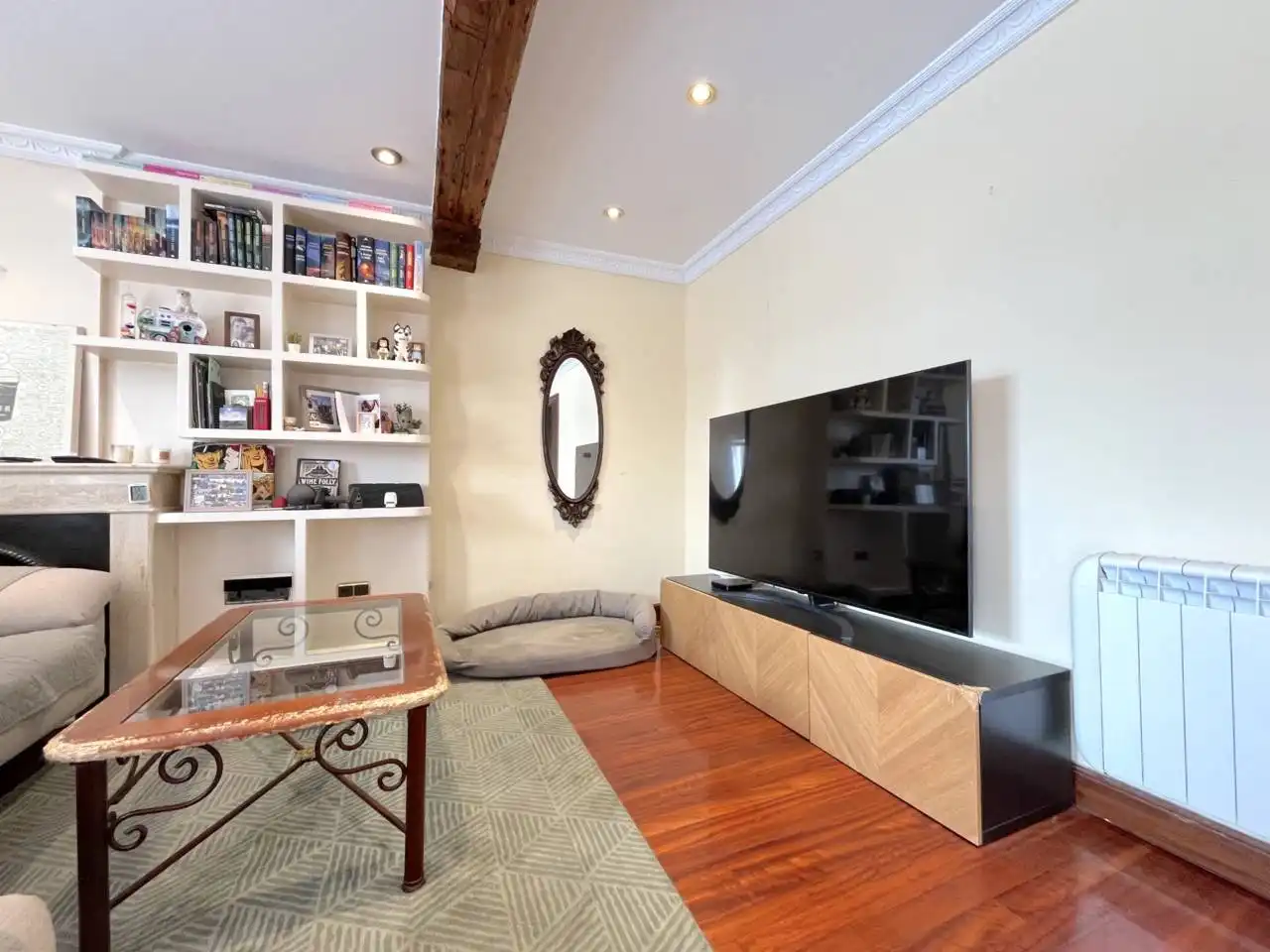 Sala de estar de Piso en venta en Erandio con Calefacción, Parquet y Terraza