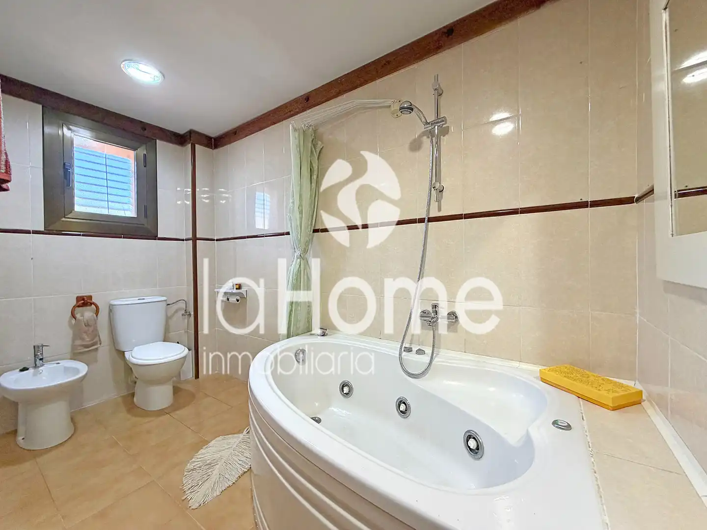 Bathroom of Detached homes for sale in Paterna  with Air Conditioner, Heating and Terrace