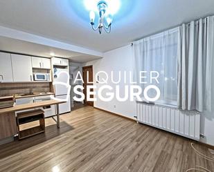 Schlafzimmer von Wohnung miete in Paracuellos de Jarama mit Heizung