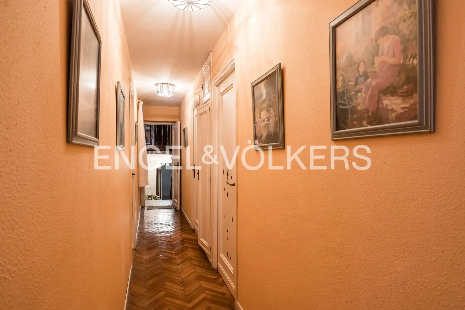 Casa o xalet en venda en Tres Cantos amb Calefacció, Jardí privat i Parquet