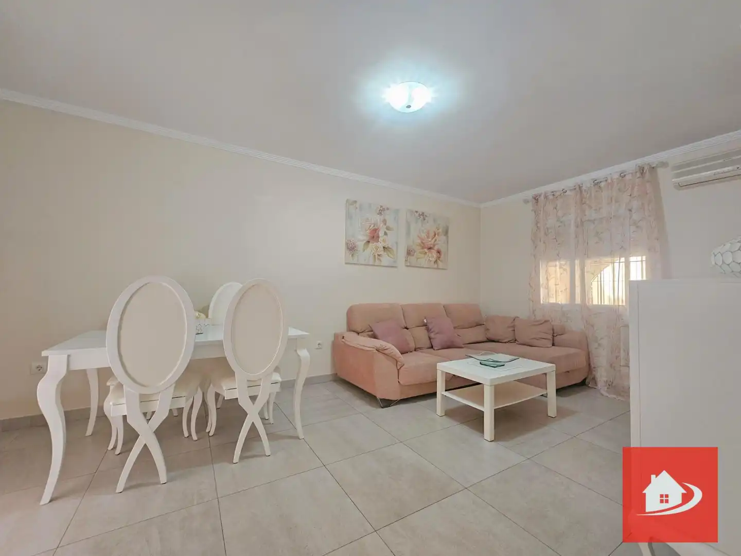 Living room of Detached homes for sale in Sanlúcar de Barrameda