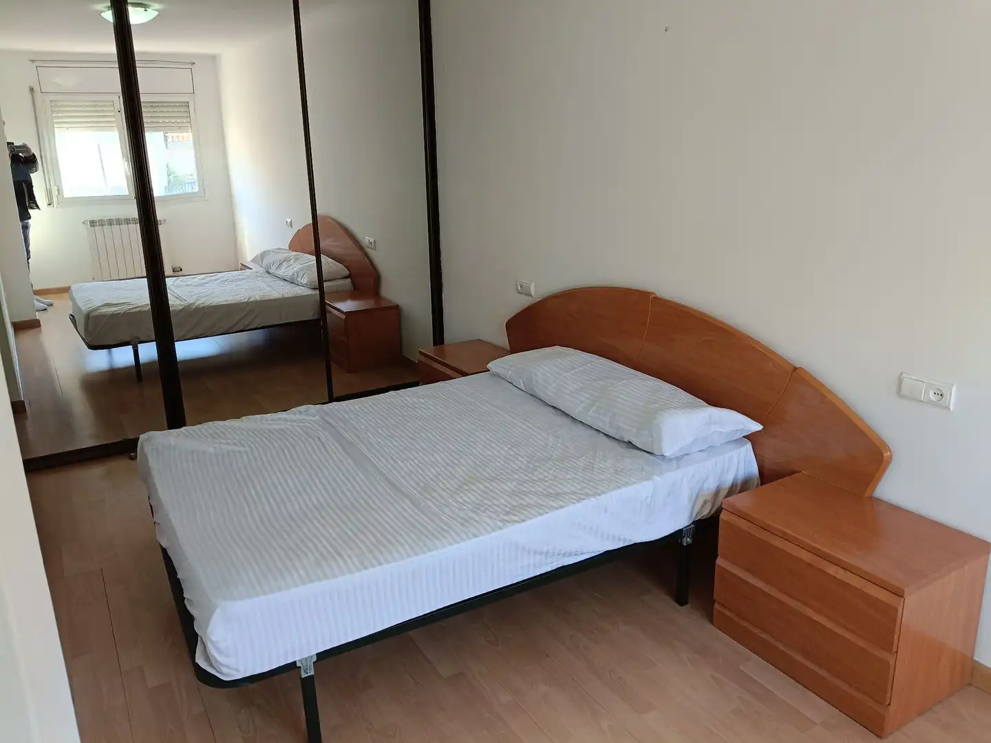Schlafzimmer von Wohnungen zum Verkauf in Lleida mit Klimaanlage, Terrasse und Möbliert