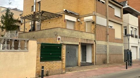 Foto 2 von Gebäude zur Miete in Carrer Serra D'almenara, 8, Joc de la Bola - Camps d'Esports, Lleida Capital