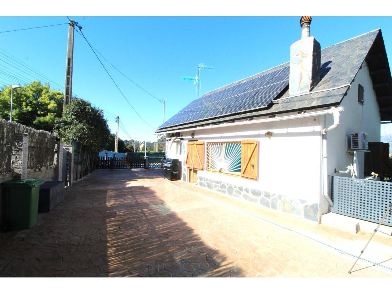 Vista exterior de Casa o chalet en venta en Vallgorguina con Jardín privado y Piscina