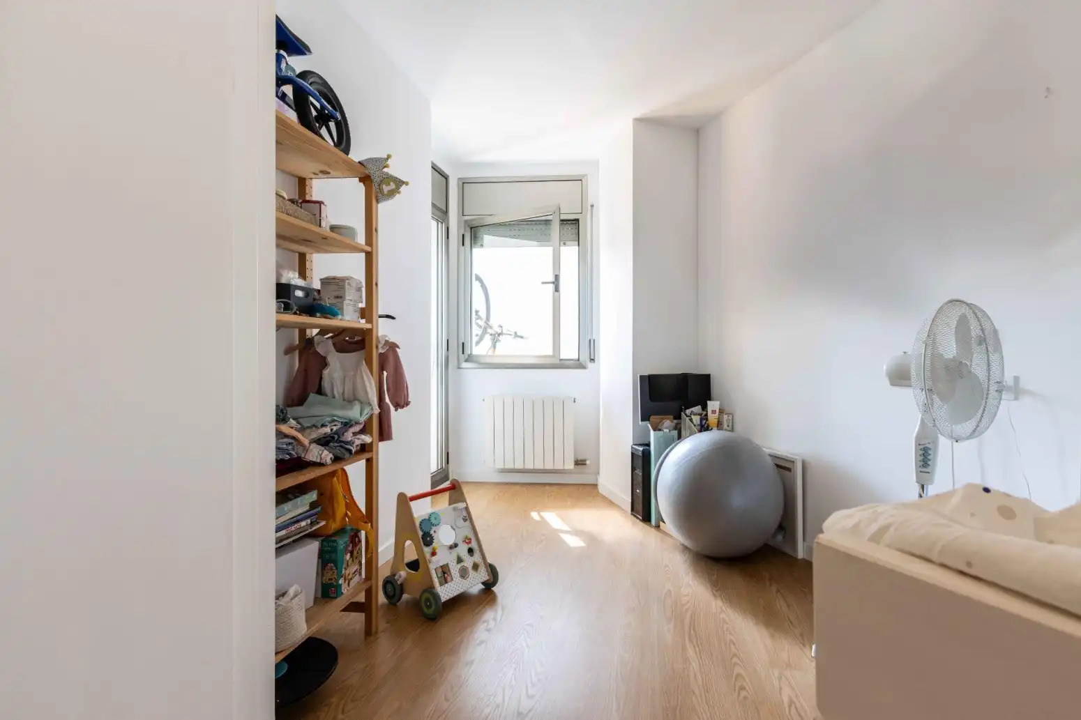 Habitación de Piso en venta en Terrassa con Calefacción, Parquet y Terraza