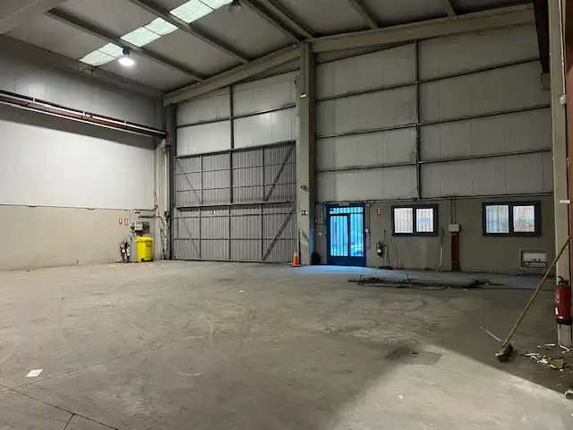 Industrial buildings for rent in Santander