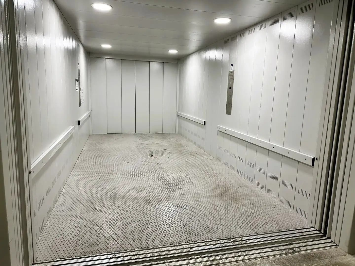 Garaje en venta en Motril